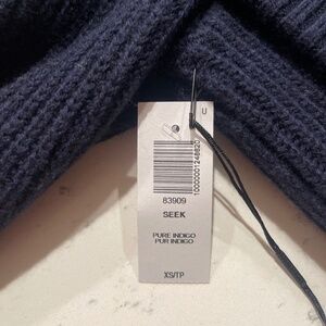 Babaton navy blue sweater NWT
